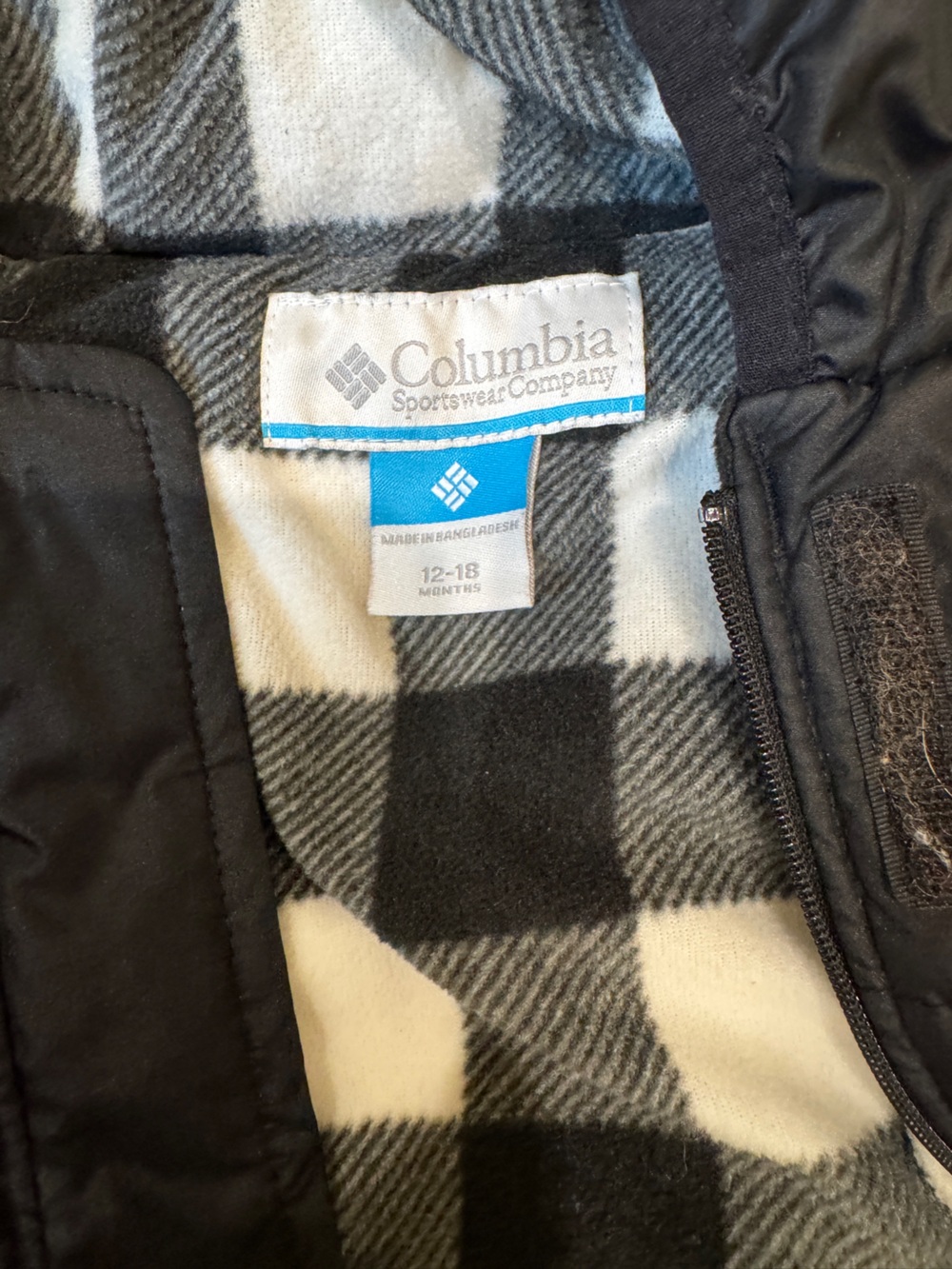 Columbia Infant snow suit - Black & White Buffalo Check Lining - Picture 2 of 4